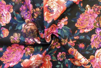 Lady McElroy Bed Of Roses - Midnight - Remnant - 1.5m