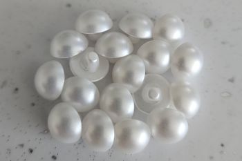 Pearl Shank Buttons - 11mm